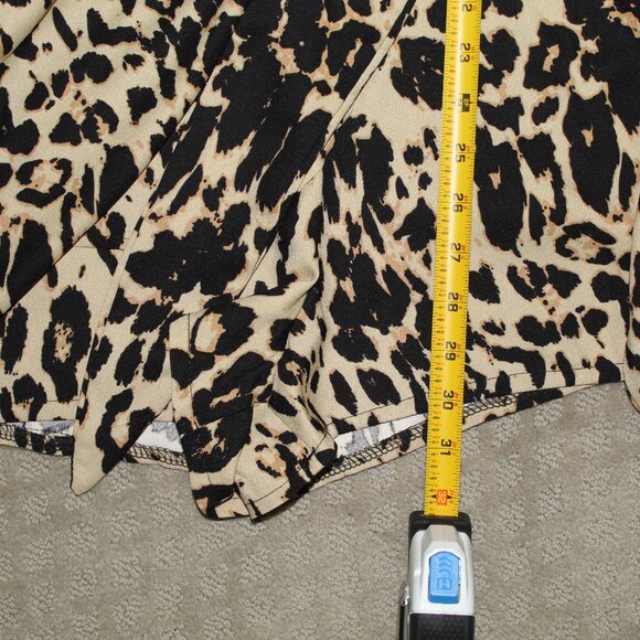 Beulah Style Sz Small Animal Print Wrap Style Shorts Jumpsuit Romper - Picture 4 of 5